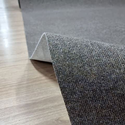 Keçeli Rip Koyu Kahve Halıfleks Ofis İş Yeri Ev Fuar Halısı